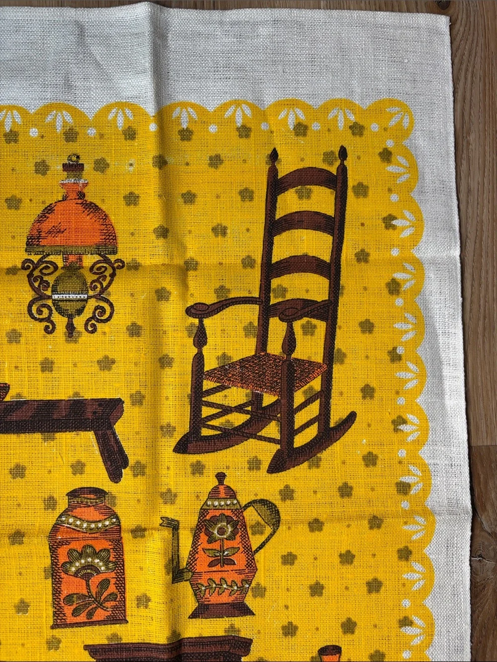 Vintage-Style Yellow Kitchen Tea Towel with Brown Orange Motif